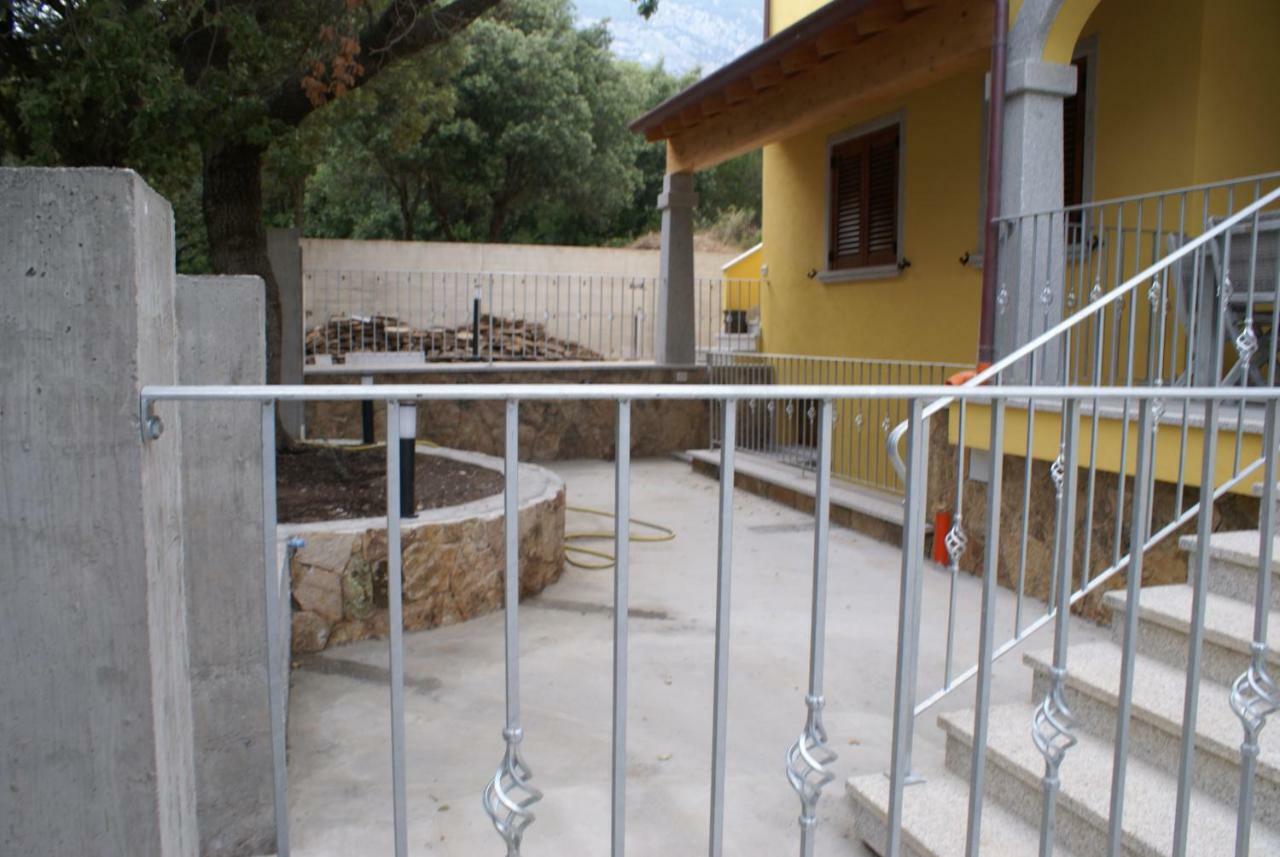 Casa Mariolu 2 Apartment Cala Gonone Ngoại thất bức ảnh
